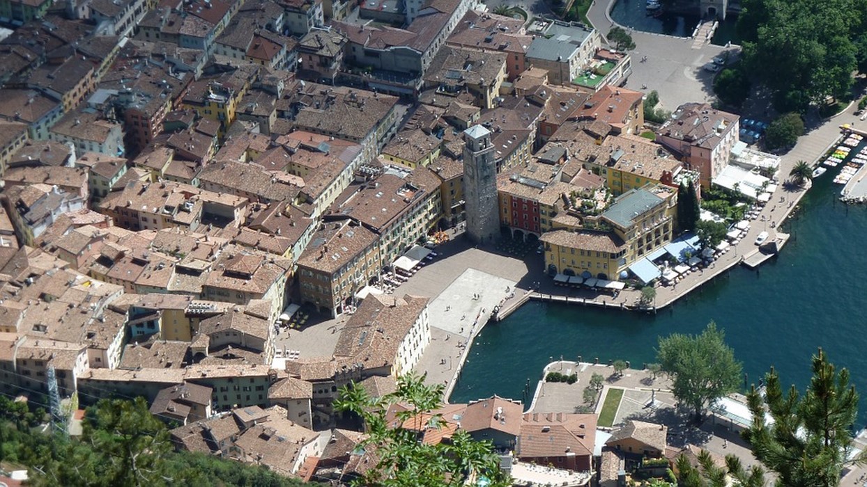Immagine Gardasee und Riva del Garda.